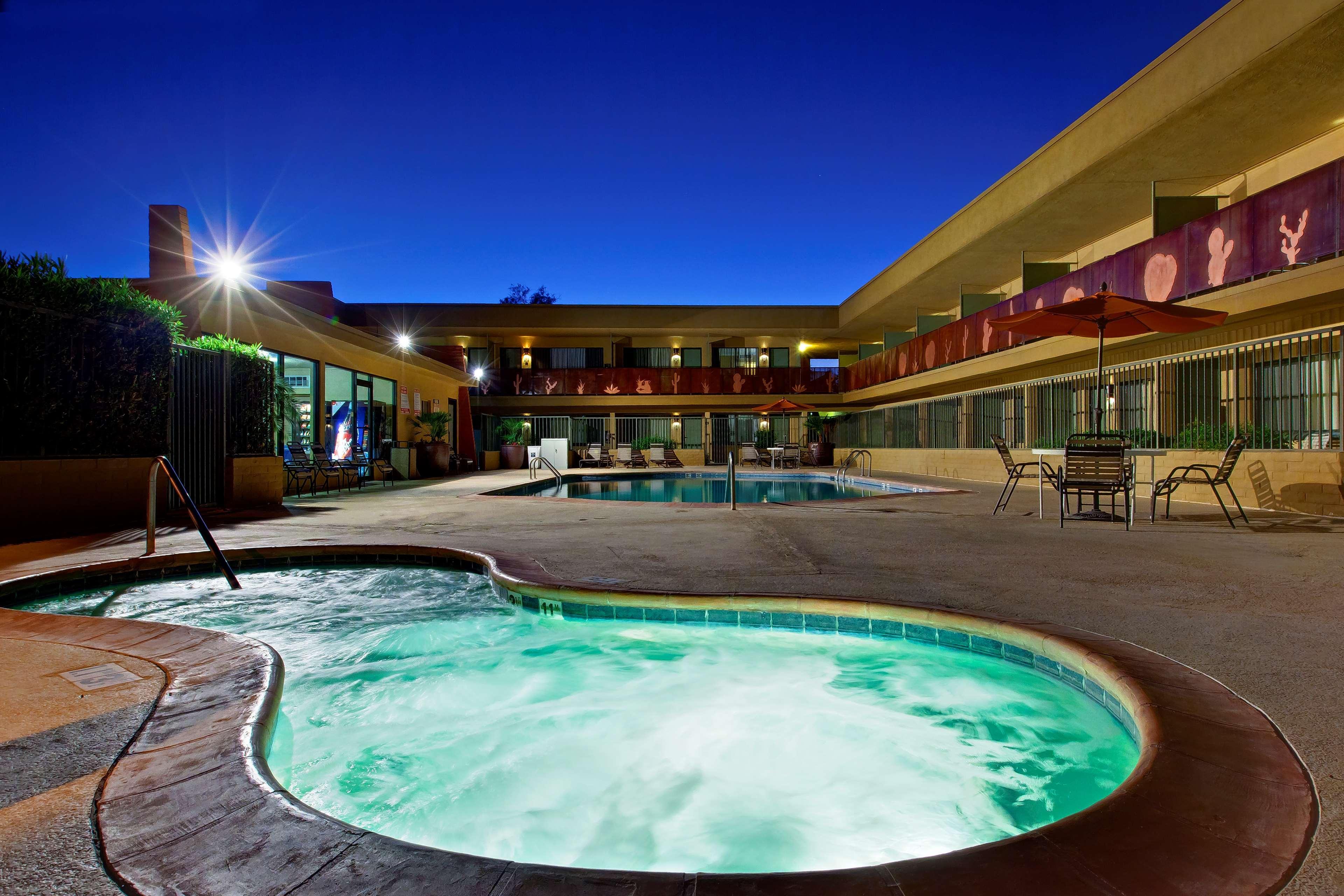 Best Western Royal Sun Inn&Suites Tucson Exterior foto
